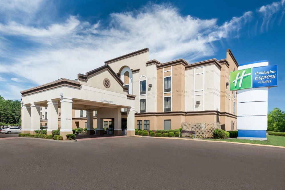 Holiday Inn Express Hotel & Suites Grenada