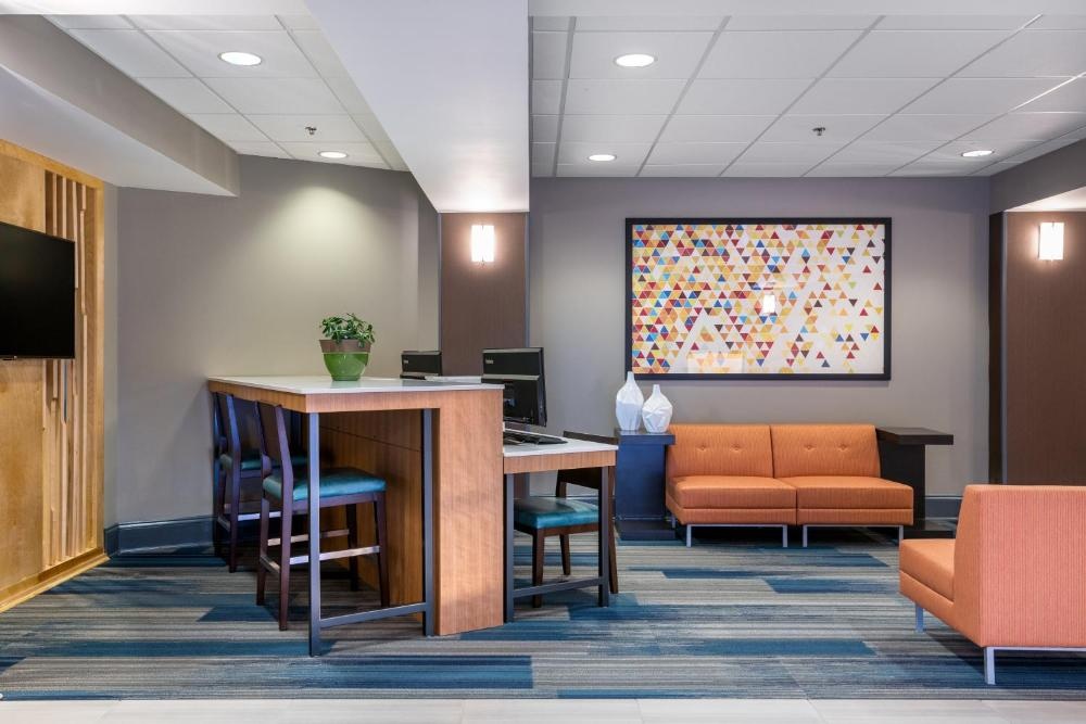 Holiday Inn Express Hotel & Suites Grenada